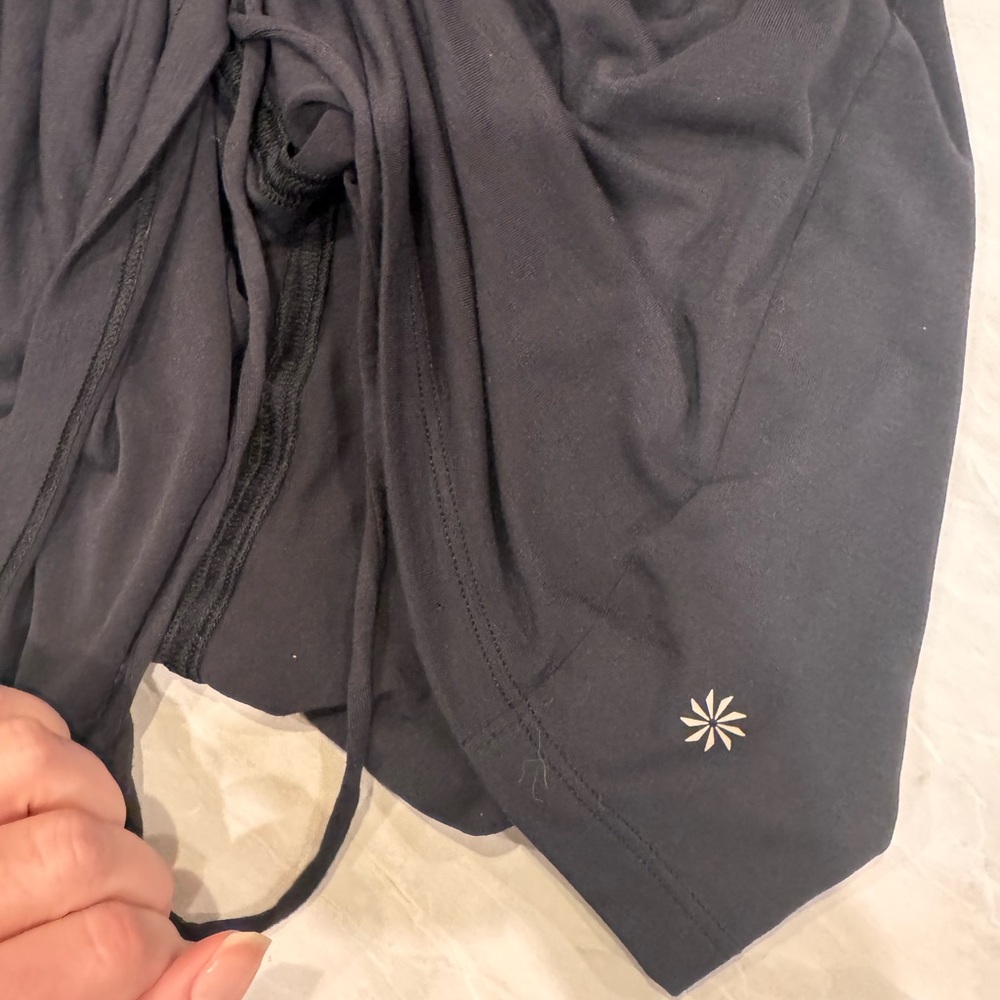 ATHLETA Ruched‎ Tee - Picture 3 of 6